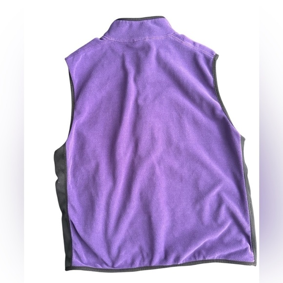 Northface Light Layer Zip Front Purple Vest, XL - Picture 2 of 5